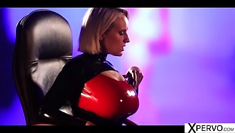 Indulge In A Hd Femdom Experience With A Blonde Babe