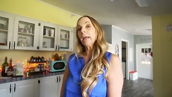 Teen Stepsister Gets Fucked By Stepdad In Free-For-All